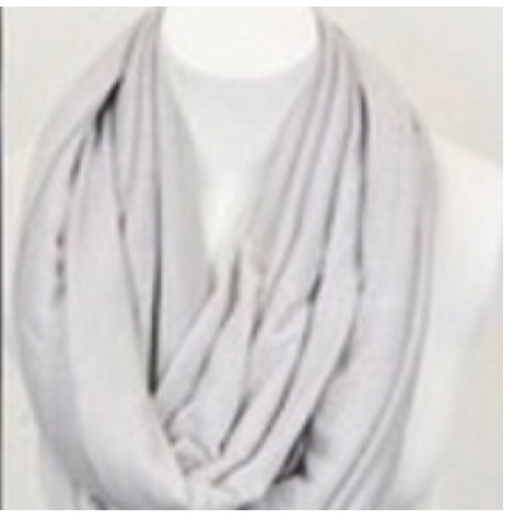 💥spring sale 25% off!💥 spring infinity scarf